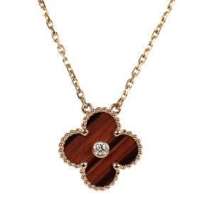 Van Cleef & Arpels 2017 Holiday Vintage Alhambra Pendant Necklace Bull's Eye 18K Rose Gold Hardware & Diamonds